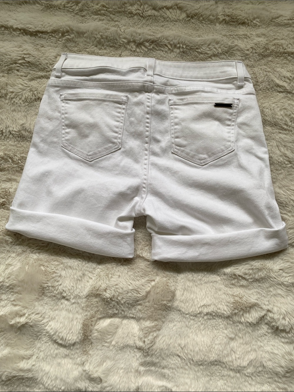 Michael Kors White Women's Bermuda Shorts Size 8 - Picture 8 of 15